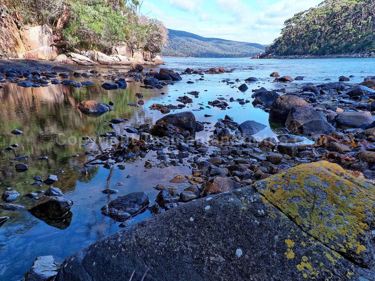 Bivouac Bay, Tasman National Park, Tasmania. (martin chambers: tasmanianphotos.com) (16/04/21) : Bivouac-Bay-Tasmania_20210416-151309