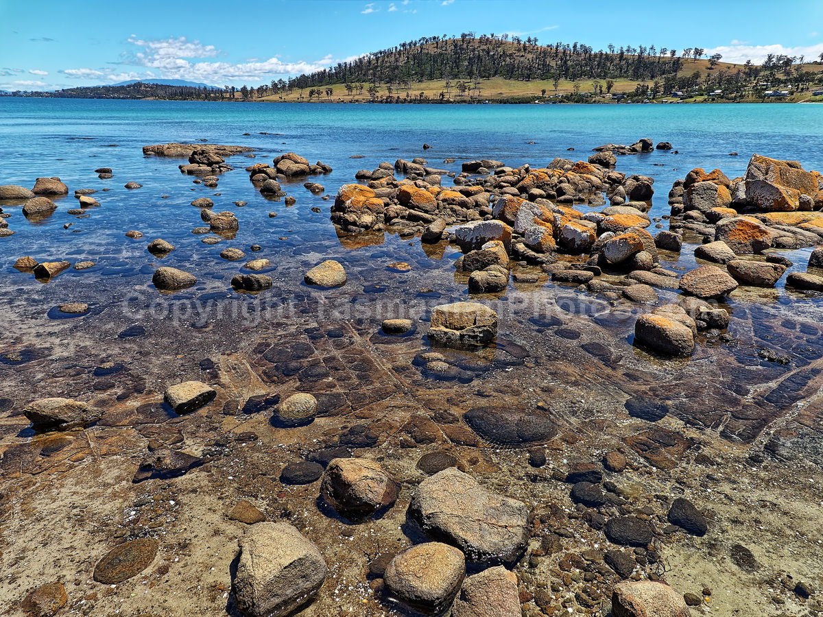 View from the beach at Connelly's Marsh, Tasmania.  (martin chambers: tasmanianphotos.com) (17/12/19) : Connellys-Marsh-Tasmania_20191217-203308