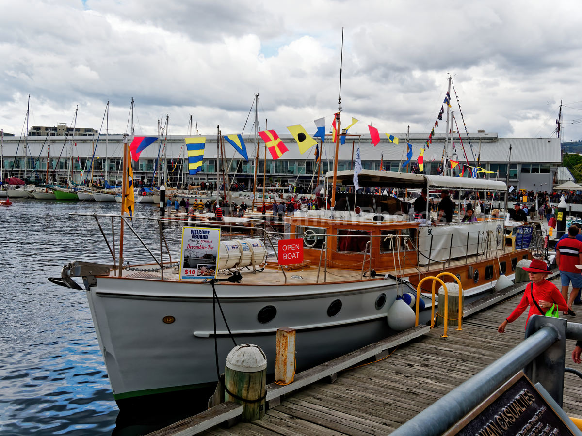 Constitution Dock and the Wooden Boat Festival.  (martin chambers: tasmanianphotos.com) (09/02/19) : Constitution-Dock-Hobart-Tasmania_20190209-205357