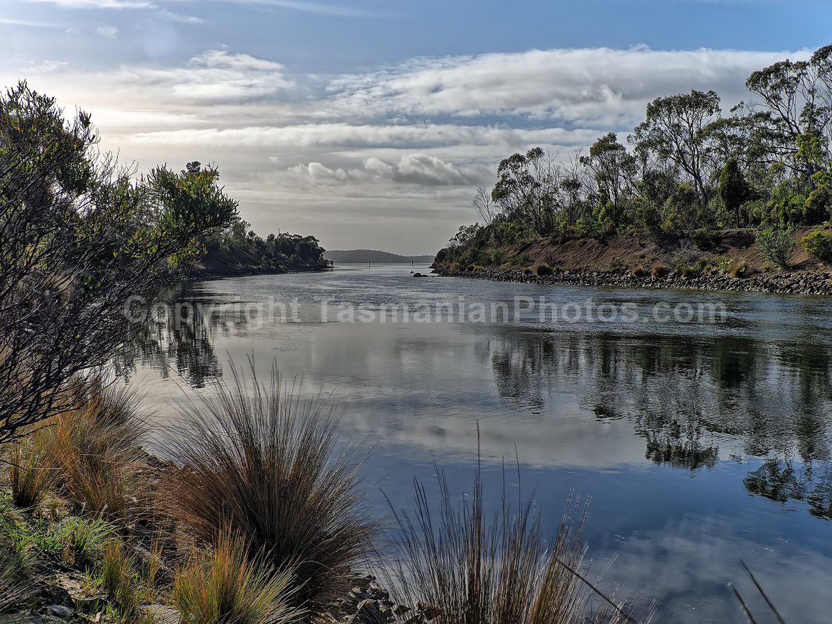 Denison Canal, Tasman Peninsula, Tasmania. (martin chambers: tasmanianphotos.com) (12/09/20) : Denison-Canal-Tasmania_20200912-121930