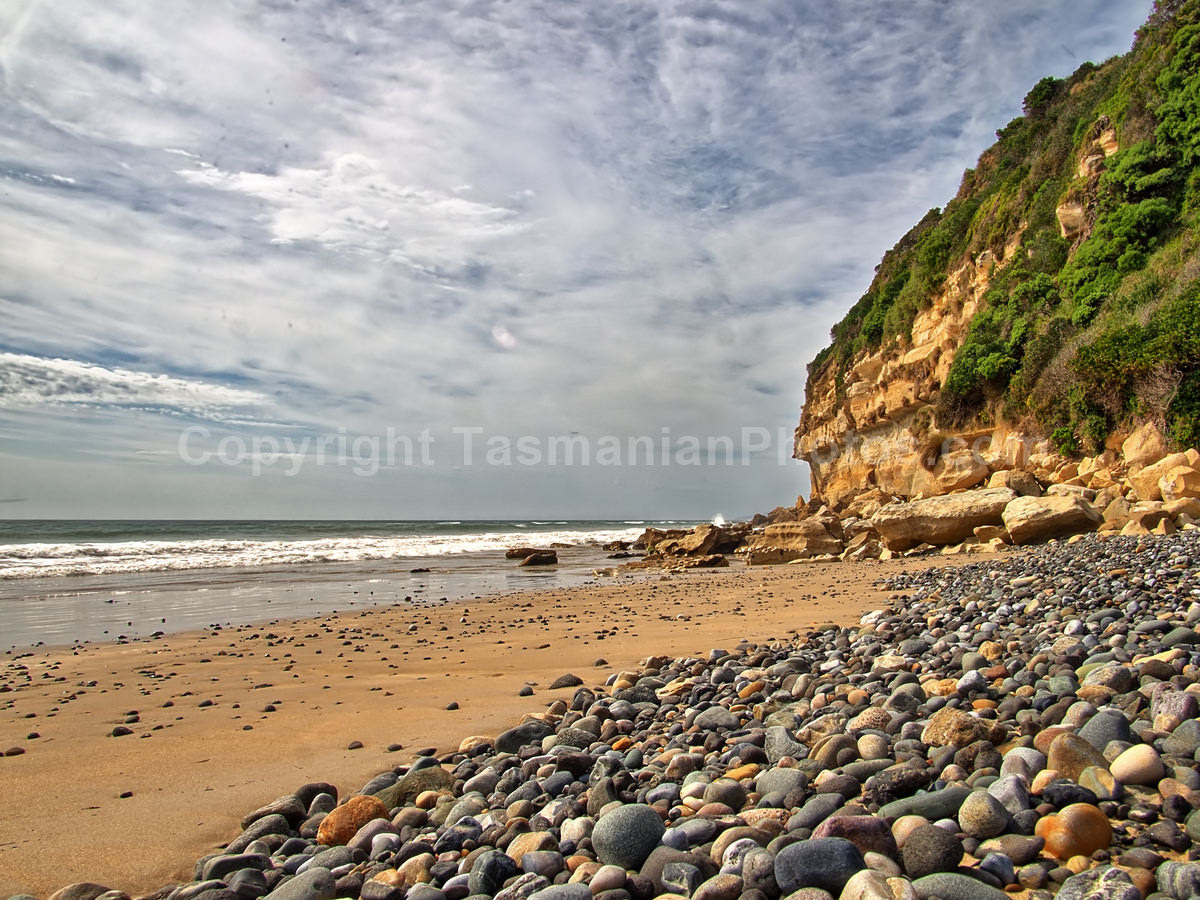 Fossil Bluff Beach on the North West Coast, Tasmania. (martin chambers: tasmanianphotos.com) (03/10/20) : Fossil-Bluff-Beach-Tasmania_20201003-085624