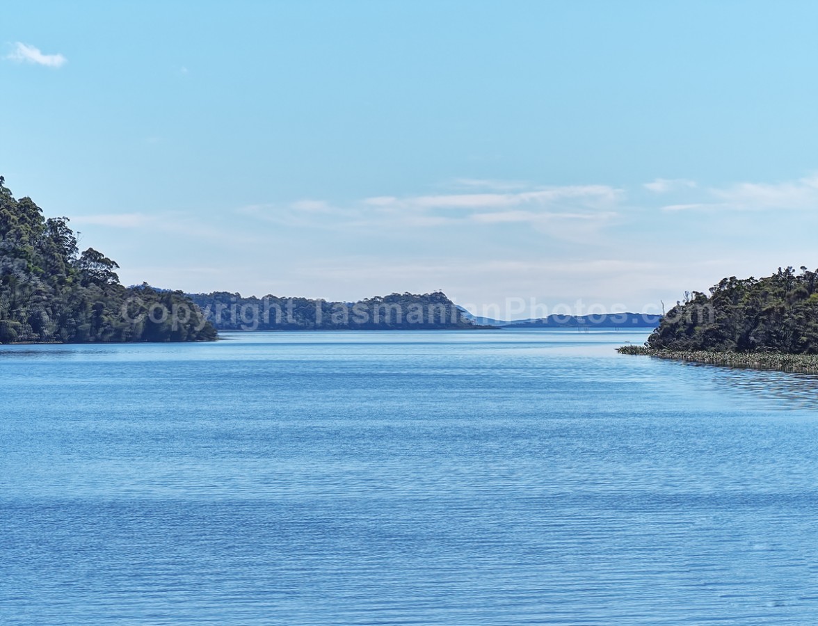 Gordon River and Maquarie Harbour.  Strahan. West Coast Tasmania. (martin chambers: tasmanianphotos.com) (07/10/20) : Gordon-River-Tasmania_20201007-213702