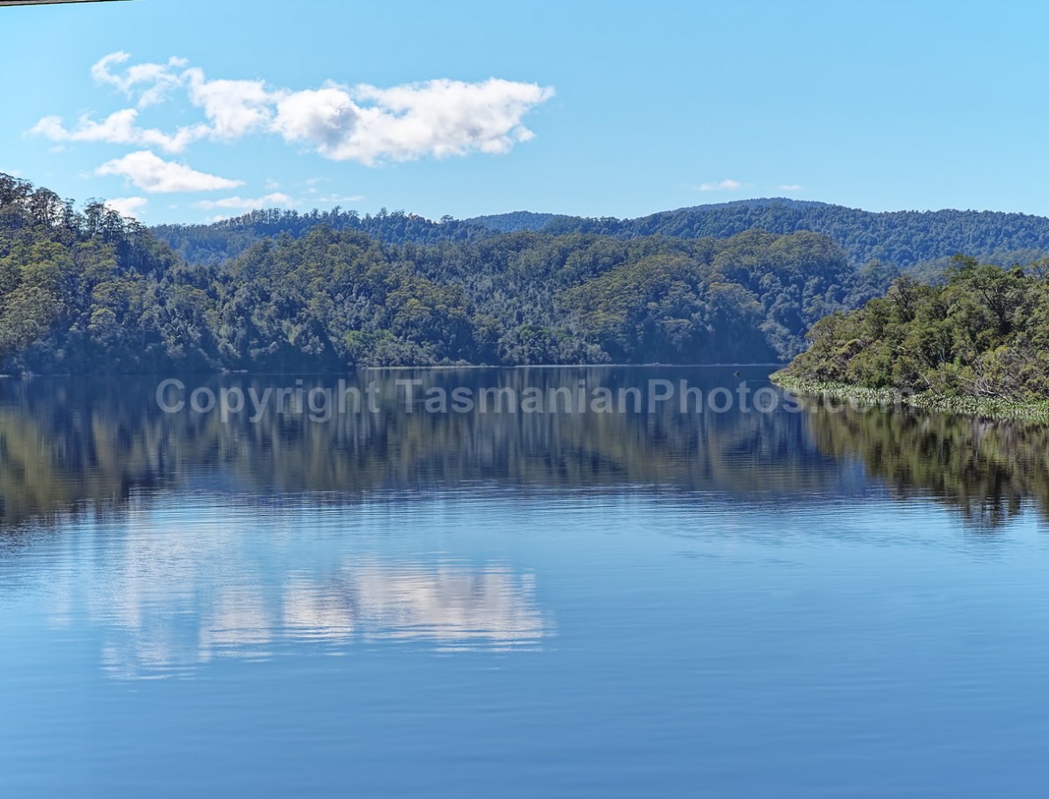 Gordon River and Macquarie Harbour. Strahan. West Coast Tasmania. (martin chambers: tasmanianphotos.com) (07/10/20) : Gordon-River-Tasmania_20201007-214523