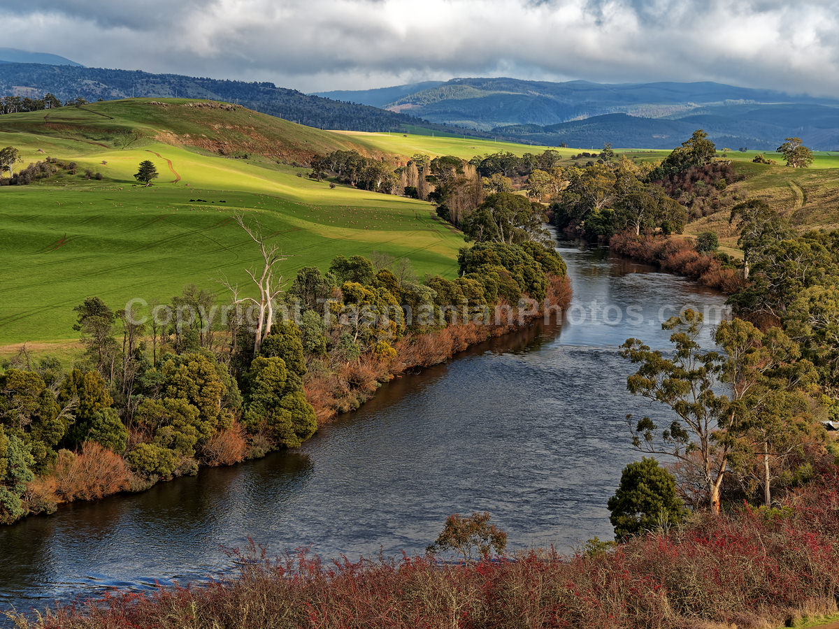 Gretna, Central Highlands, Tasmania. (martin chambers: tasmanianphotos.com) (27/06/21) : Gretna-Tasmania_20210627-150547