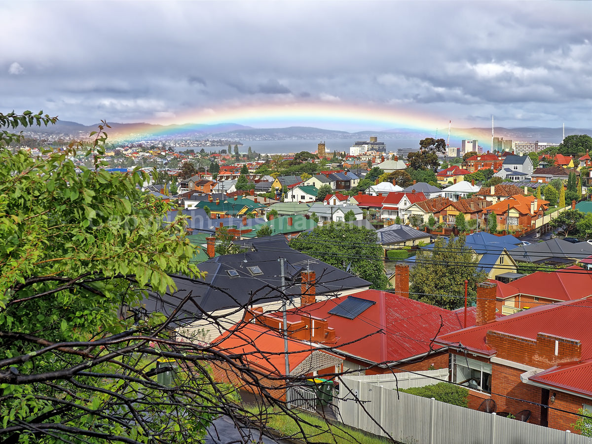 Rainbow over Hobart City and the Derwent River from West Hobart, Tasmania. (martin chambers: tasmanianphotos.com) (07/11/19) : Hobart-City-Rainbow-Tasmania_20191107-203518