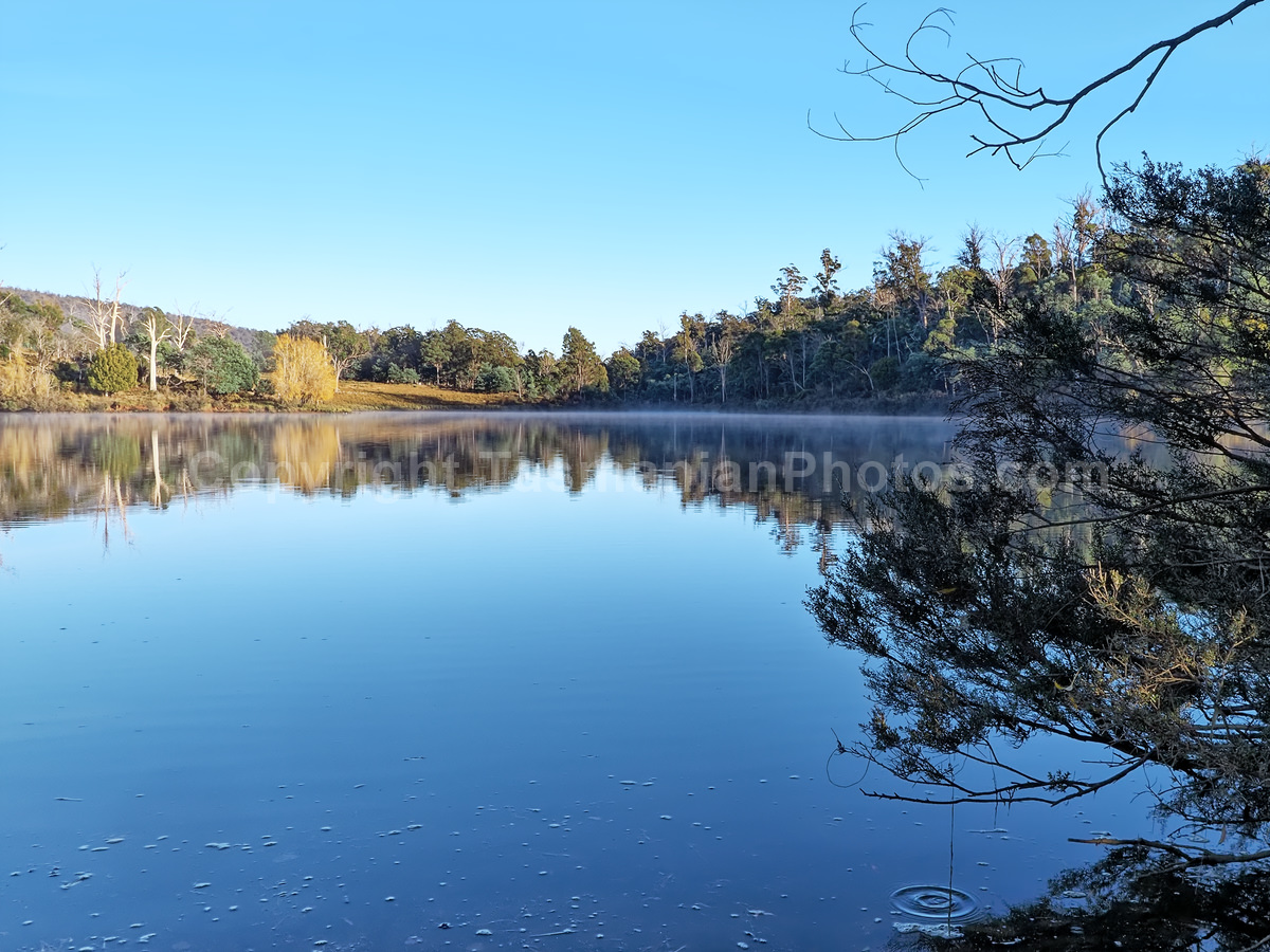 Lake Trevallyn, Launceston Tasmania. (martin chambers: tasmanianphotos.com) (18/04/21) : Lake-Trevallyn-Tasmania_20210418-151153