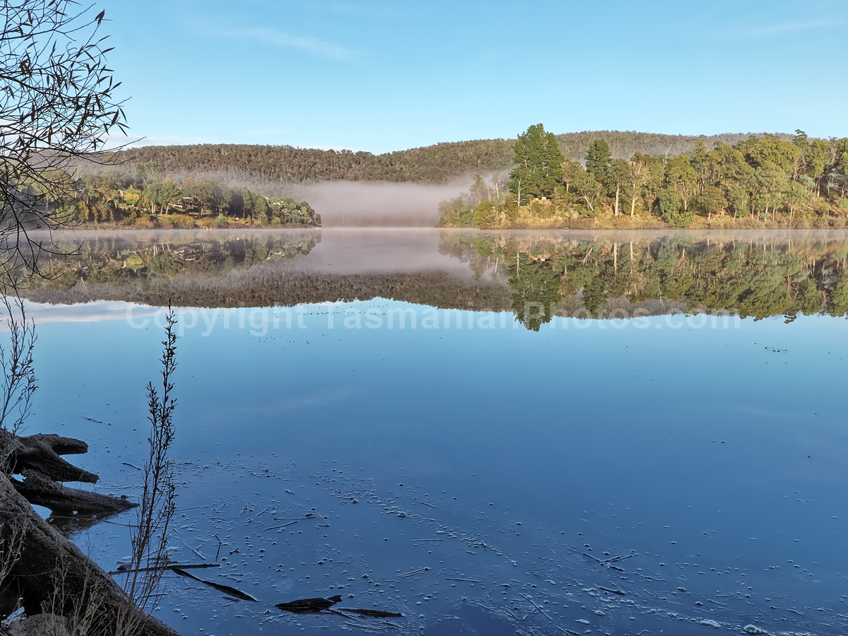 Lake Trevallyn, Launceston Tasmania. (martin chambers: tasmanianphotos.com) (18/04/21) : Lake-Trevallyn-Tasmania_20210418-151158