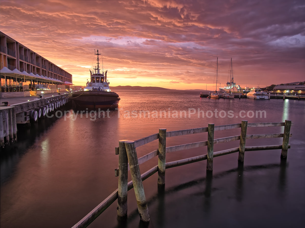 Macquarie Wharf at Sunrise. Hobart, Tasmania.  (martin chambers: tasmanianphotos.com) (29/03/20) : Macquarie-Wharf-Hobart-Tasmania_20200329-123226