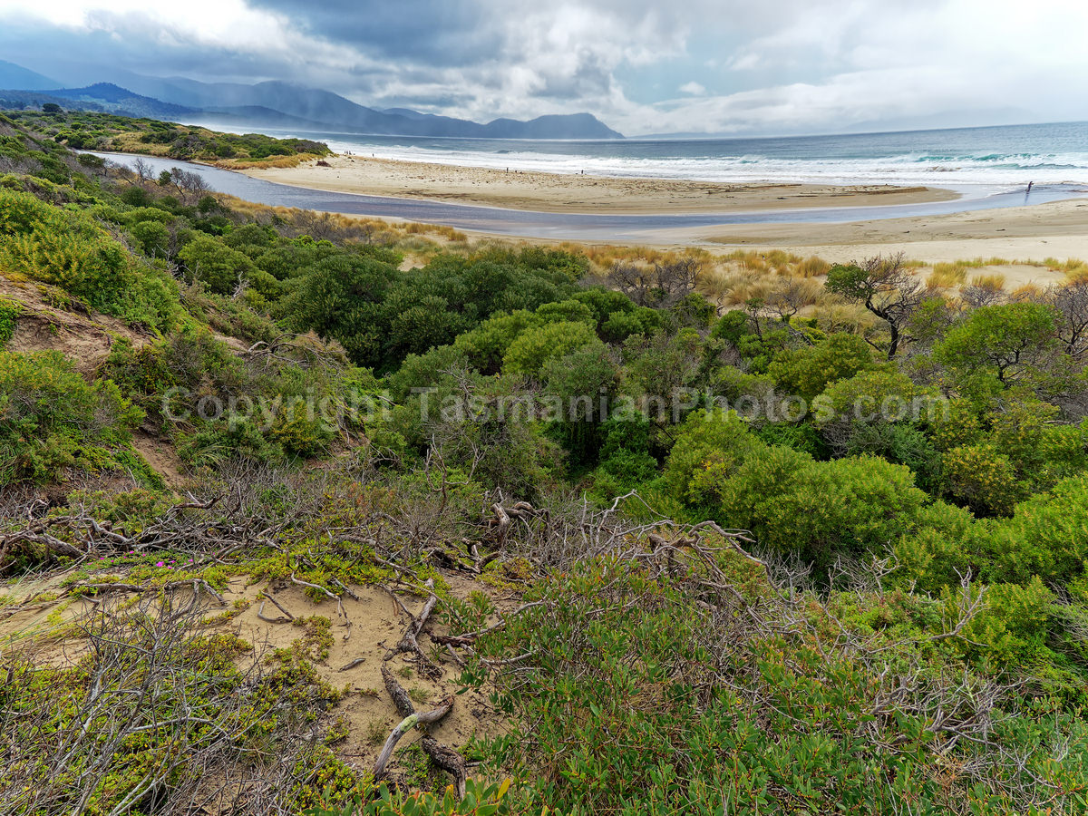 Marion Bay on the South East Coast of Tasmania. (martin chambers: tasmanianphotos.com) (03/10/21) : Marion-Bay-Tasmania_20211003-194851