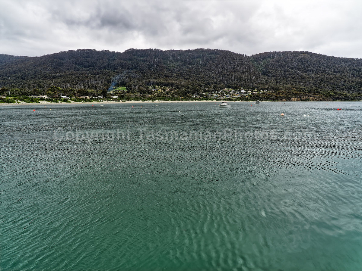 Pirates Bay and Doo Town near Eaglehawk Neck on the Tasman Peninsula, Tasmania.  (martin chambers: tasmanianphotos.com) (01/11/20) : Pirates-Bay-Doo-Town-Eaglehawk-Neck-Tasmania_20201101-155252