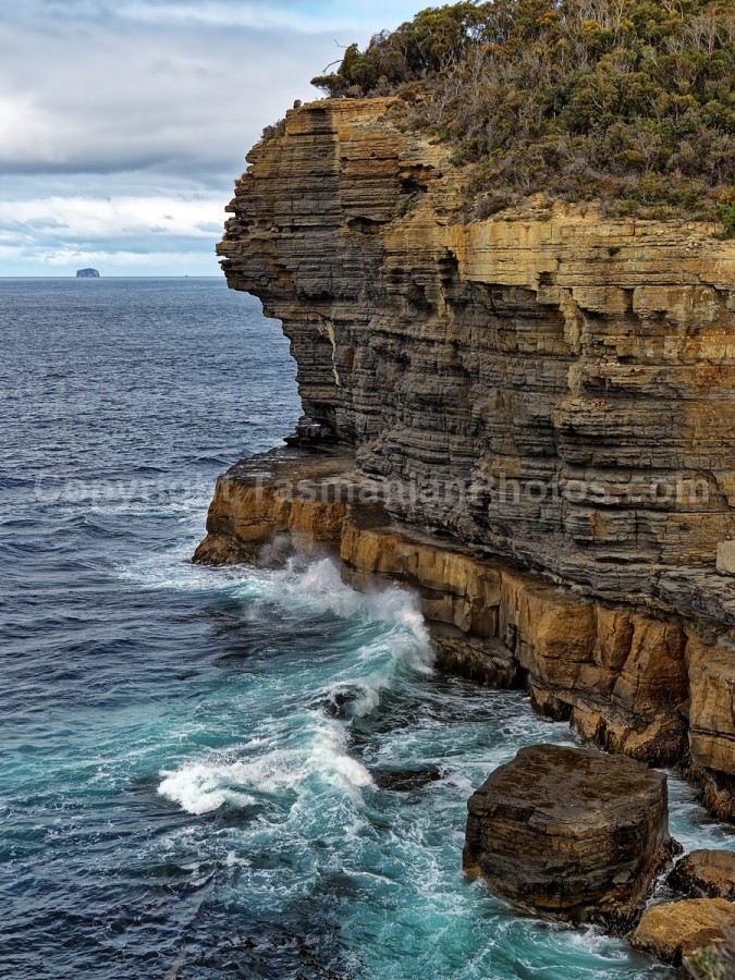 Pirates Bay on the Tasman Peninsula, Tasmania. (martin chambers: tasmanianphotos.com) (10/10/19) : Pirates-Bay-Tasmania_20191010-203716