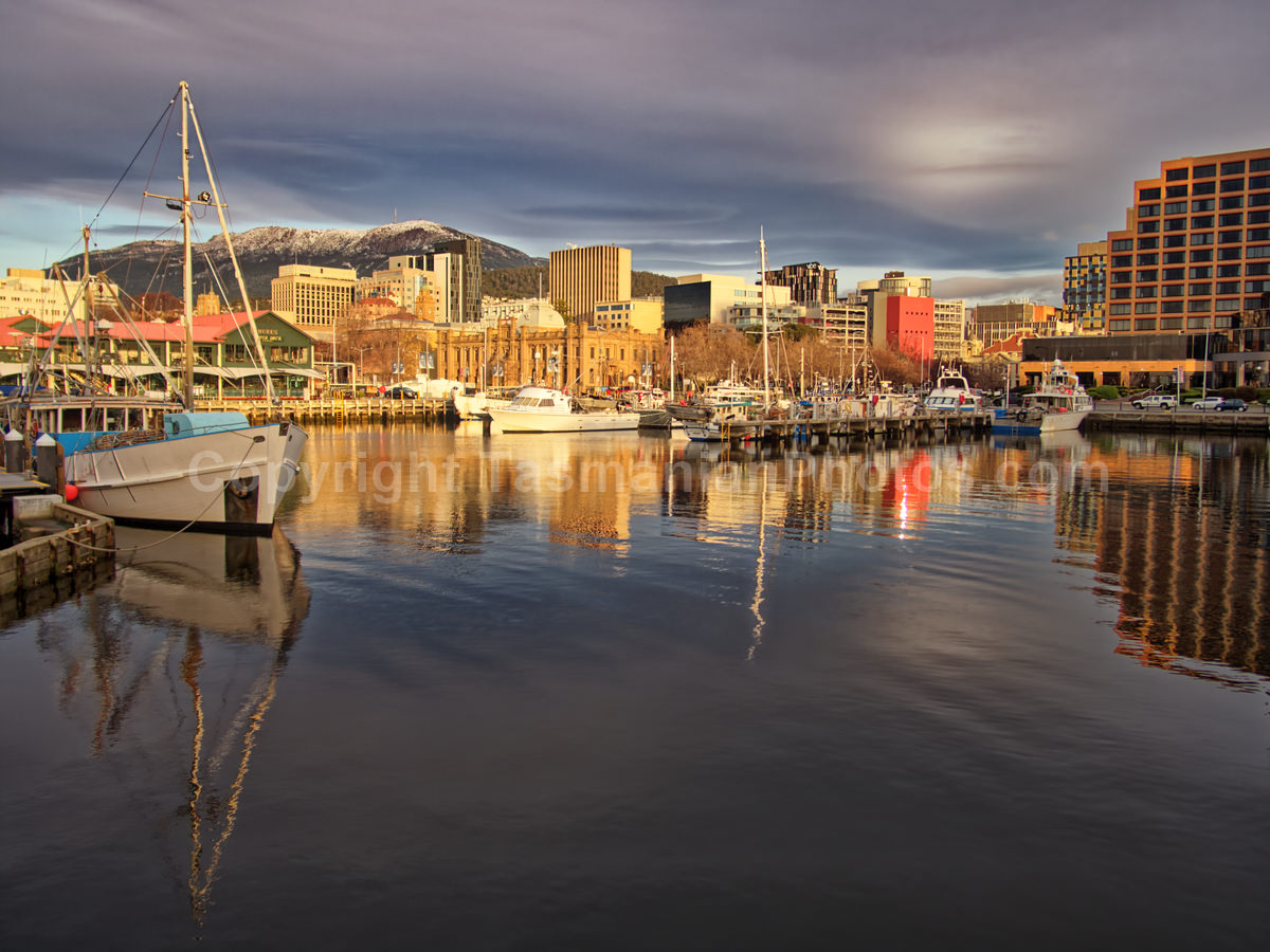 Victoria Dock in Winter. Hobart, Tasmania.  (martin chambers: tasmanianphotos.com) (18/08/21) : Victoria-Dock-Hobart-Tasmania_20210818-145018