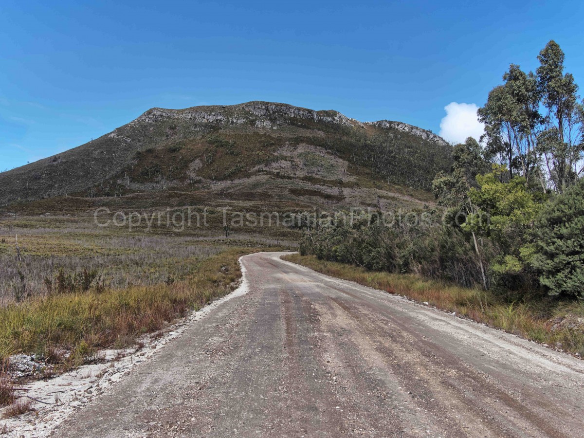 View from Norfolk Road heading towards Corrina, West Coast of Tasmania. (martin chambers: tasmanianphotos.com) (08/10/22) : West-Coast-Corrina-Tasmania_20221008-111747