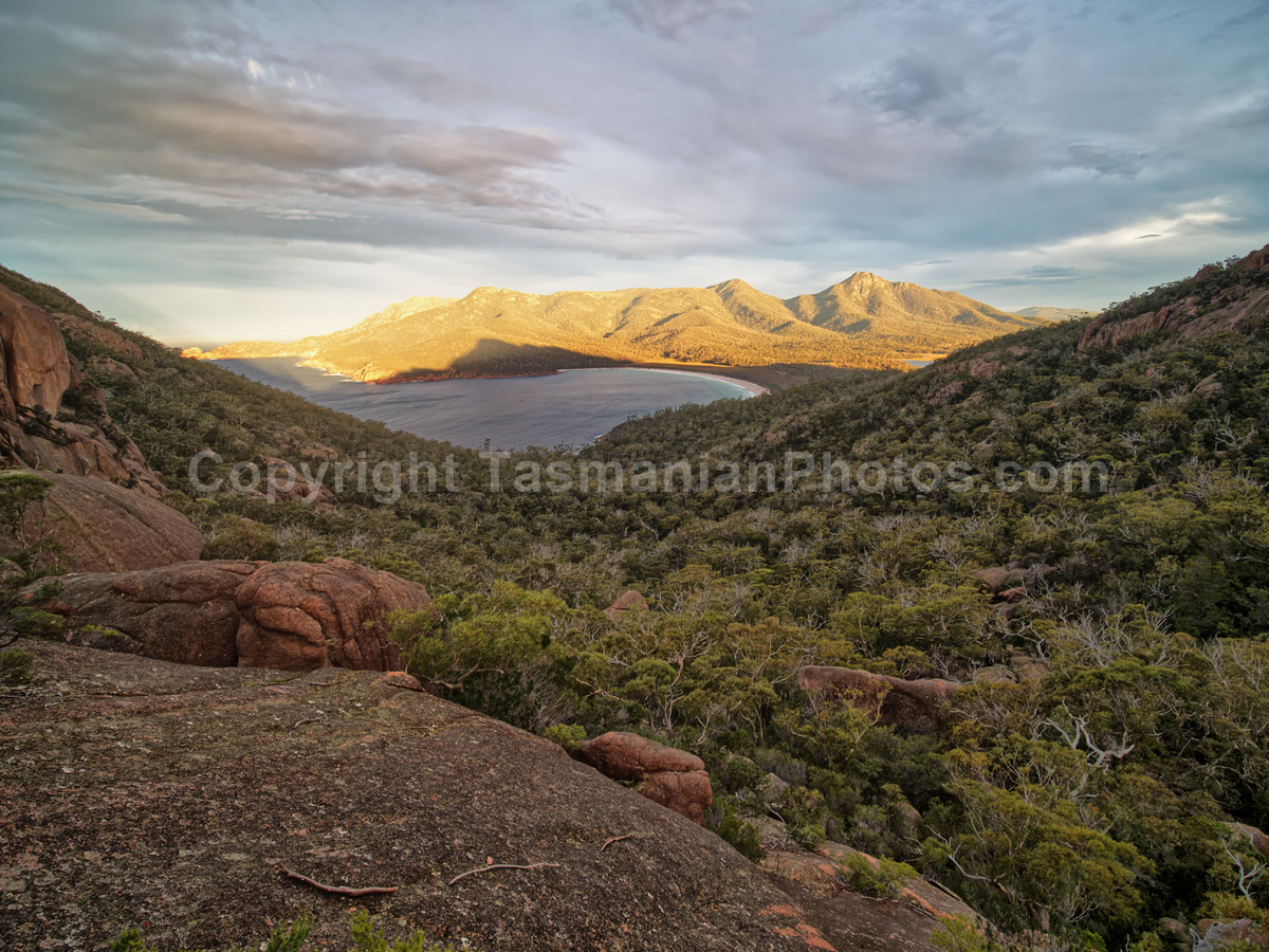 View from Wineglass Bay Lookout, Freycinet, Tasmania. (martin chambers: tasmanianphotos.com) (12/07/21) : Wineglass-Bay-Lookout-Tasmania_20210712-150338